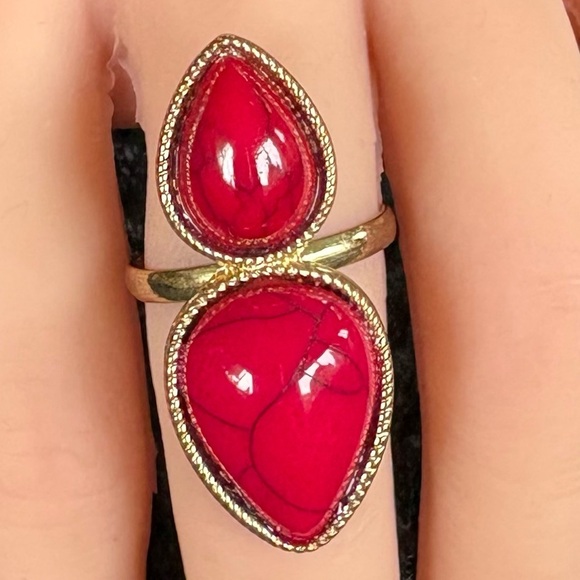 Adjustable Gold Tone Double Teardrop Red Stone Ring - Picture 1 of 7